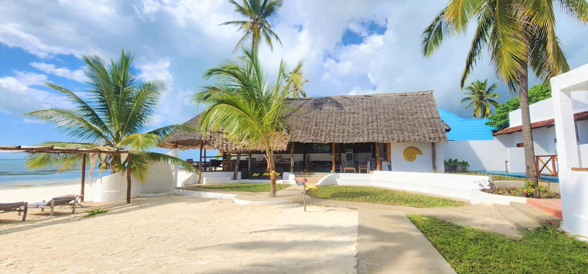 Nautilus Boutique Hotel Uroa Extérieur photo